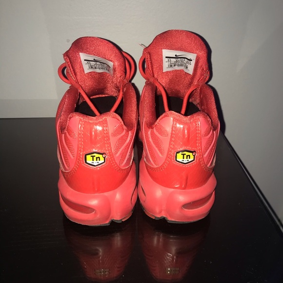 Nike Air Max Plus - Picture 4 of 6